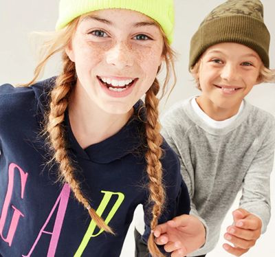 Gap Canada Fall Cyber Event Sale: Save 40% off Everything SiteWide + EXTRA 10% off Online Only with Promo Code!